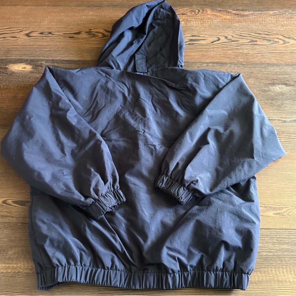 Lands’ End Hooded Windbreaker - Picture 2 of 6